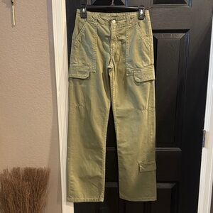 Zara Women's Olive Straight Leg Pants